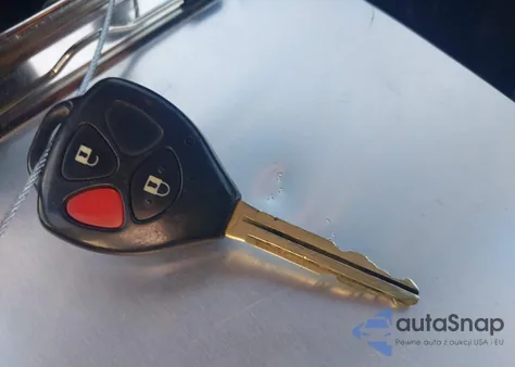 2013 Scion Tc из США, поврежденный, VIN JTKJF5C78D3059108